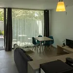 Aifen - Pentru Toata Familia In - Cu Gradina Proprie, La 2 Pasi De Plaja Apartamento Eforie Nord
