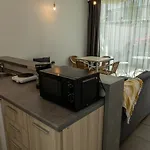 Aifen - Pentru Toata Familia In - Cu Gradina Proprie, La 2 Pasi De Plaja דירה