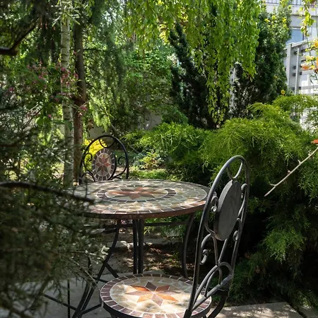 Apartment Aifen - Pentru Toata Familia In - Cu Gradina Proprie, La 2 Pasi De Plaja Eforie Nord