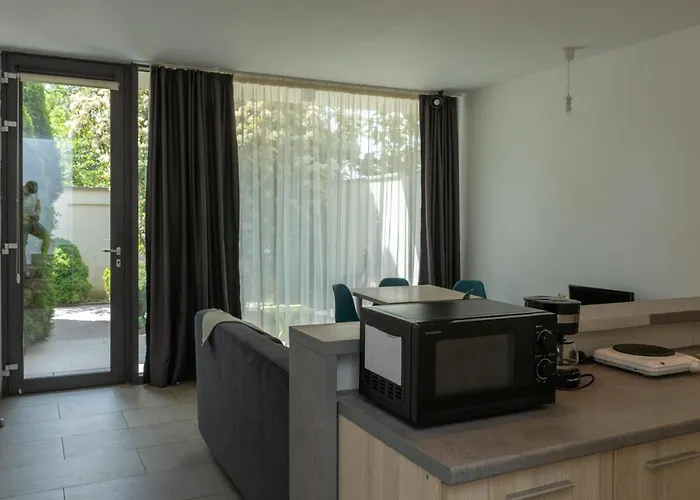 Aifen - Pentru Toata Familia In - Cu Gradina Proprie, La 2 Pasi De Plaja